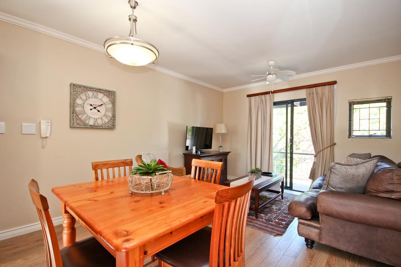 Vilaroux Stellenbosch Ngoại thất bức ảnh